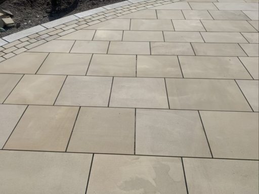 New Yorkstone Paving