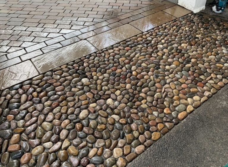 Cobbled driveway installed near Crosby, Merseyside