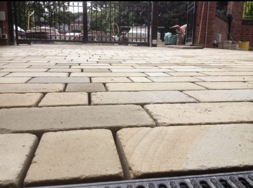 Yorkstone Sett Driveway in Warrington, Cheshire